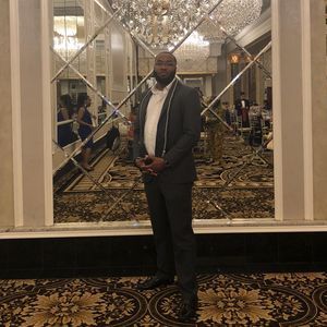 Meet your Posher, Lawrence